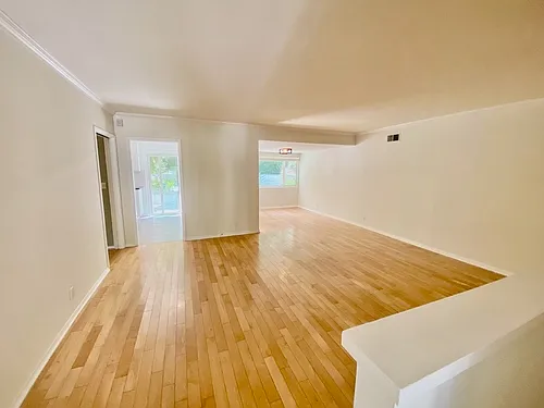 3720 Ventura Canyon Ave — Photo 7