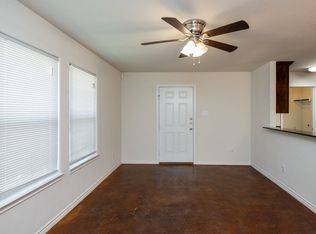 3955 Alamo Ave, Fort Worth, TX 76107