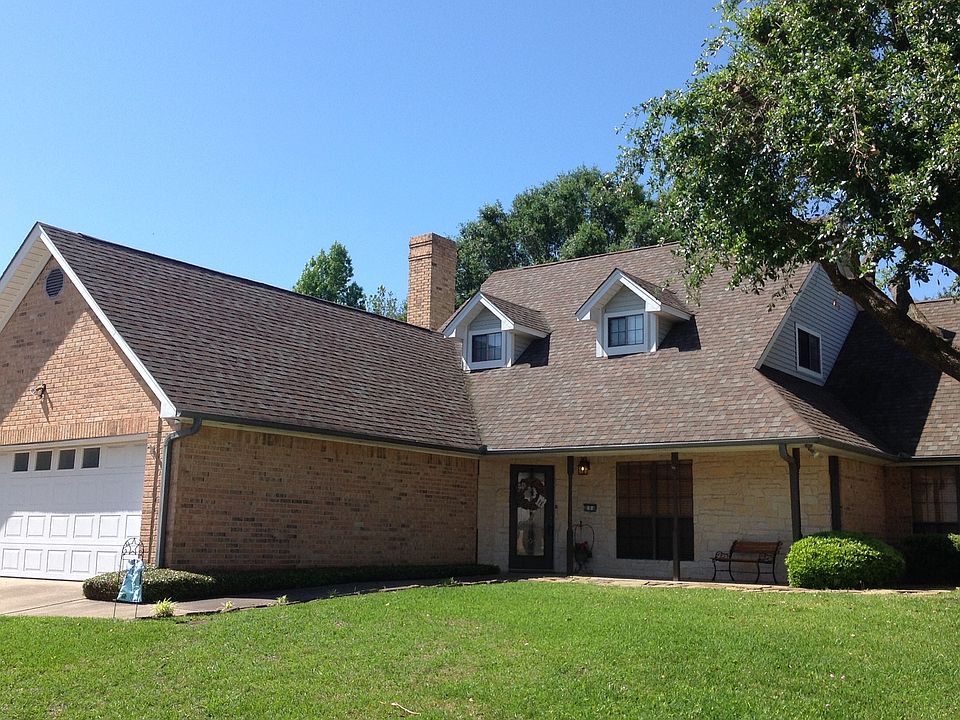 1st image of 214 Spillway Dr