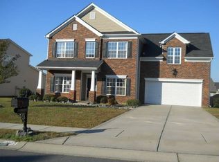 11033 Huntington Meadow Ln, Charlotte, NC 28273