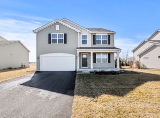 155 Linden Dr, Oswego, IL 60543