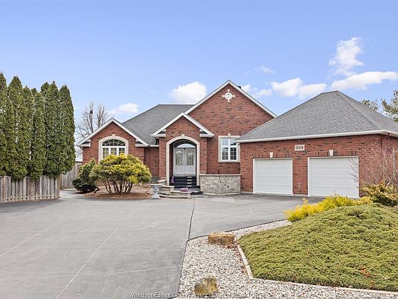 2nd image of 389 Pinehurst Dr