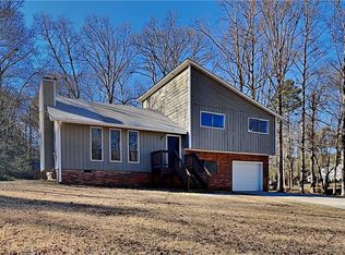 3985 Hillpine Way, Douglasville, GA 30135
