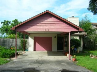 259 Lake Thomas Dr, Winter Haven, FL 33880