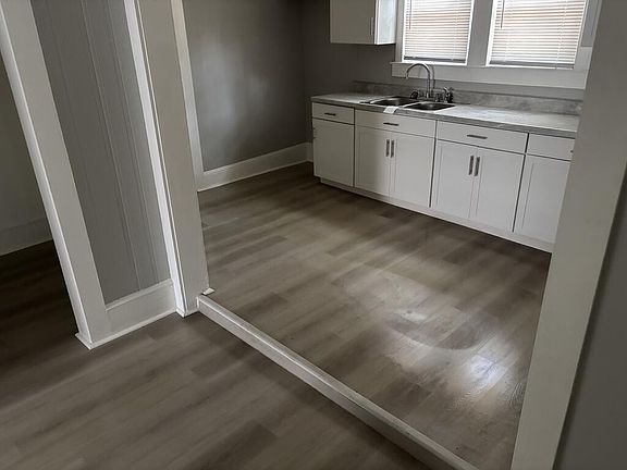 2nd image of 228 Reynolds Ave