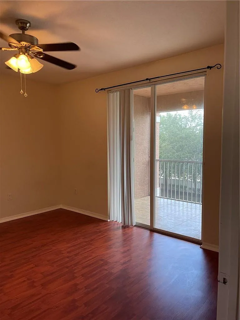 1 bed, 1.0 bath, 716 sqft, $1,700 — Photo 4