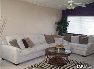 9447 E Pale Blue Topaz Ln, Tucson, AZ 85747