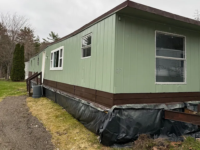 27 Austin Dr — Photo 15