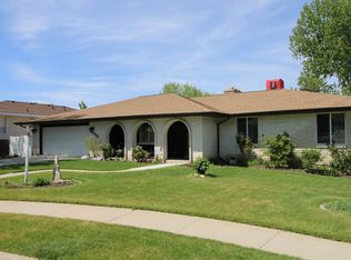 10792 S Jason Dr, Sandy, UT 84094