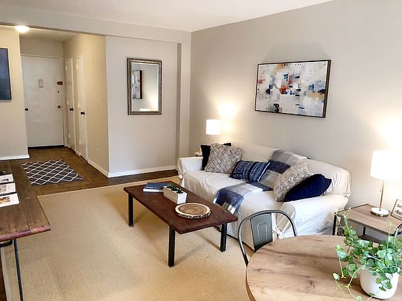 4th image of 18 W 14th St #4DN