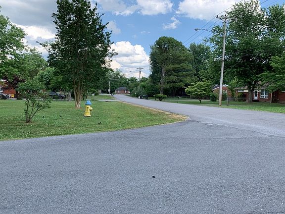 5th image of 2026 Cypress Dr