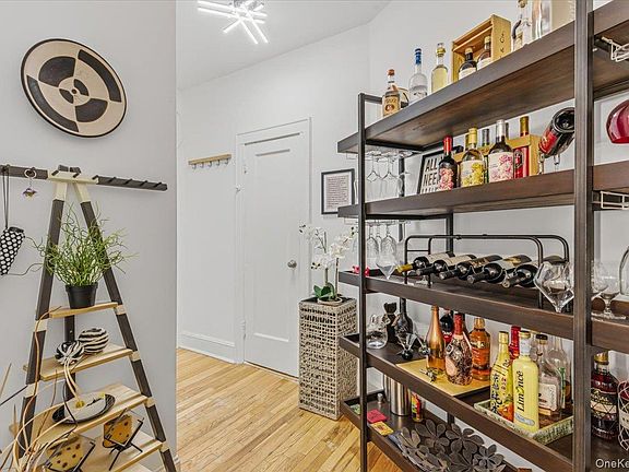 4th image of 8374 Talbot Street #4D