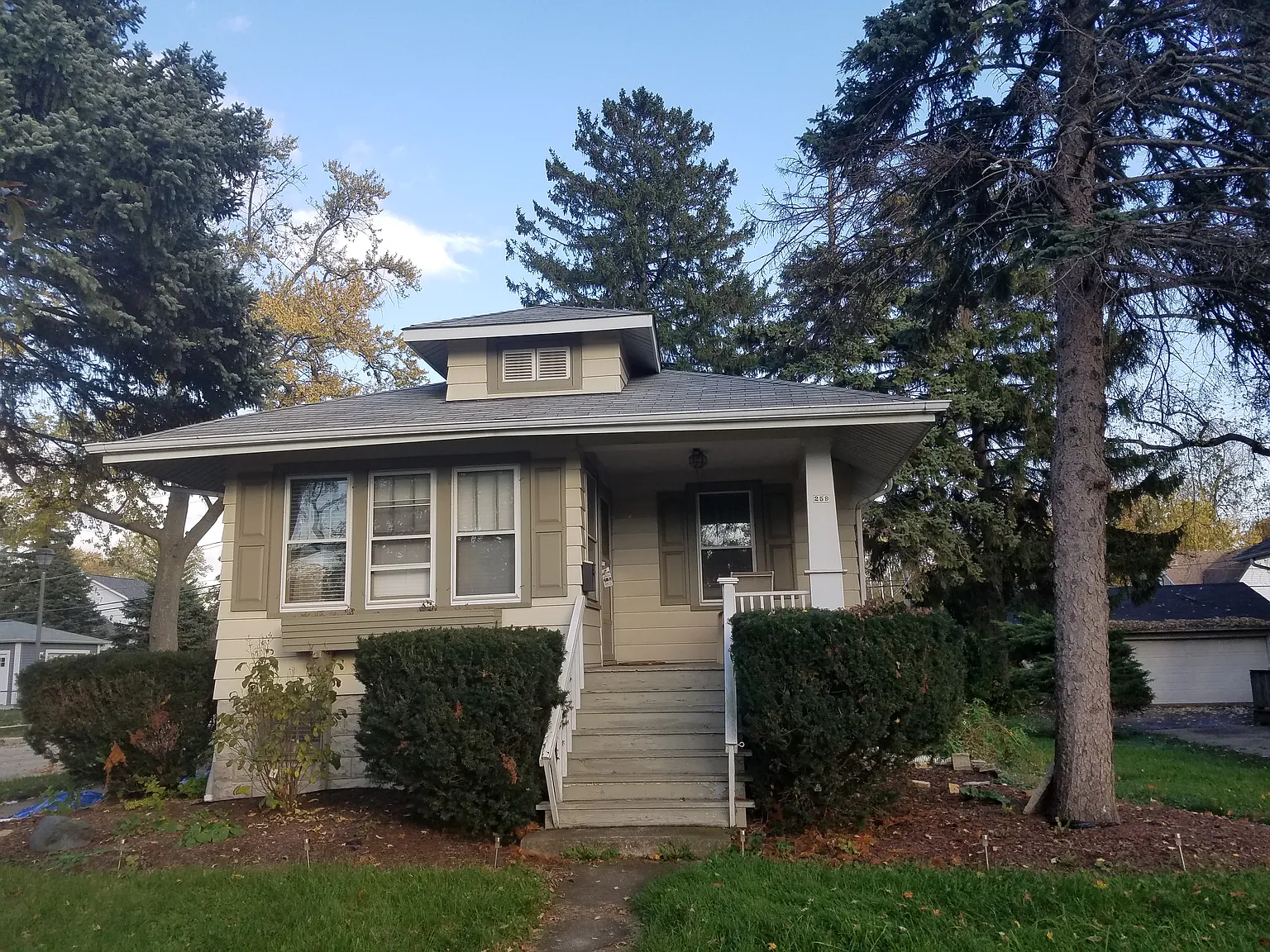 259 S Pick Ave photo 1