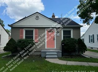 3748 Buckingham Ave, Berkley, MI 48072