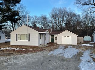 2128 S Mill Iron Rd, Muskegon, MI 49442