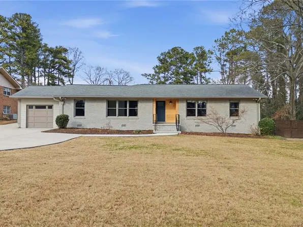 393 Chicopee Dr NE, Marietta, GA 30060