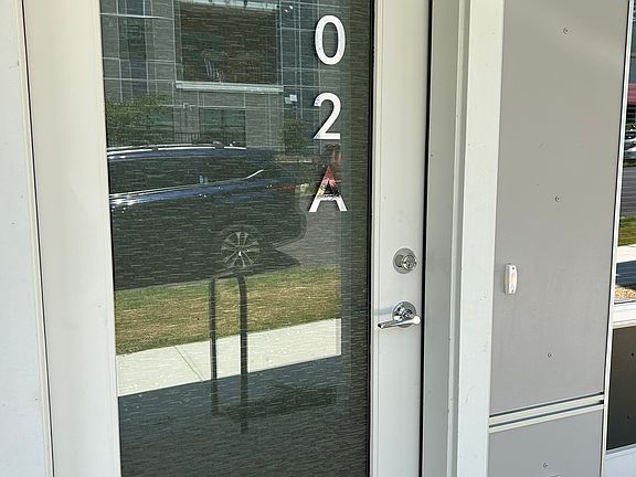 2nd image of 902 Porter St #A