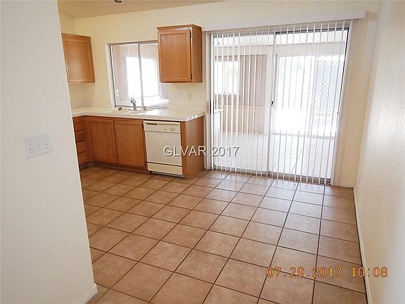 5th image of 9471 Lake Creek St #0