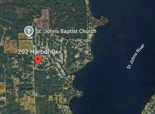 202 Harbor Dr, Palatka, FL 32177