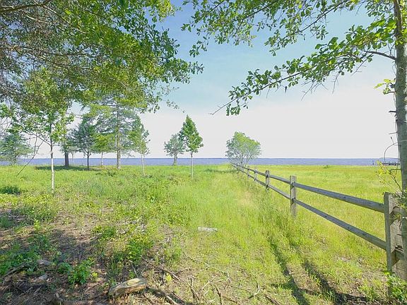 4th image of NA Newberry Landing LOT 6