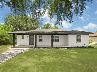108 Chandler Dr, Baytown, TX 77521