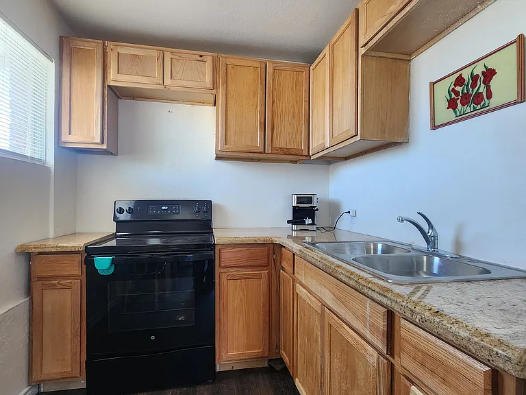 3804 Nations Ave #2 — Photo 8