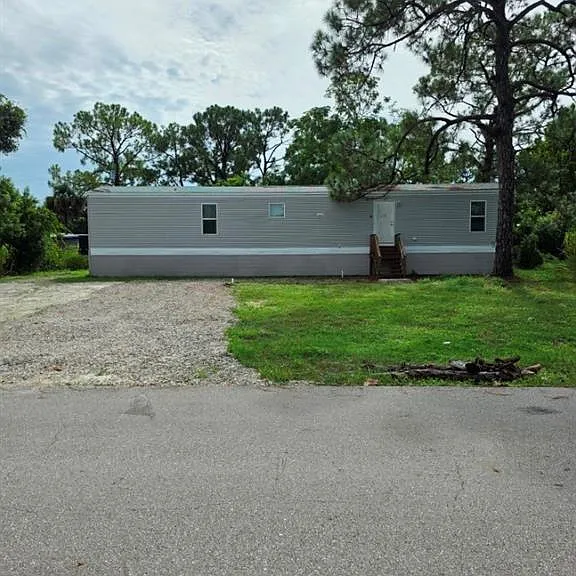 8385 Marx Dr — Photo 2