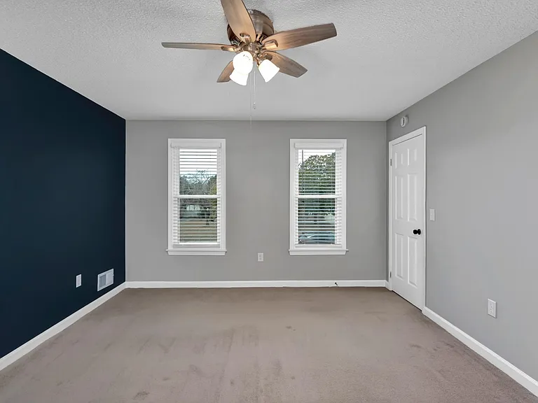 2416 Bendemeer Dr — Photo 11