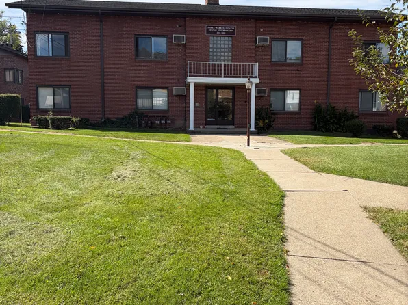 53 Parke St APT 3, Pittsburgh, PA 15205