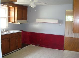 125 Adrian St, Madison Heights, VA 24572