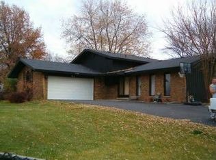24811 S Hemphill Dr, Elwood, IL
