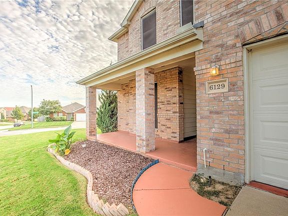 3rd image of 6129 Perch Dr