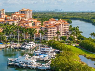 13647 Deering Bay Dr APT 121, Coral Gables, FL, 33158