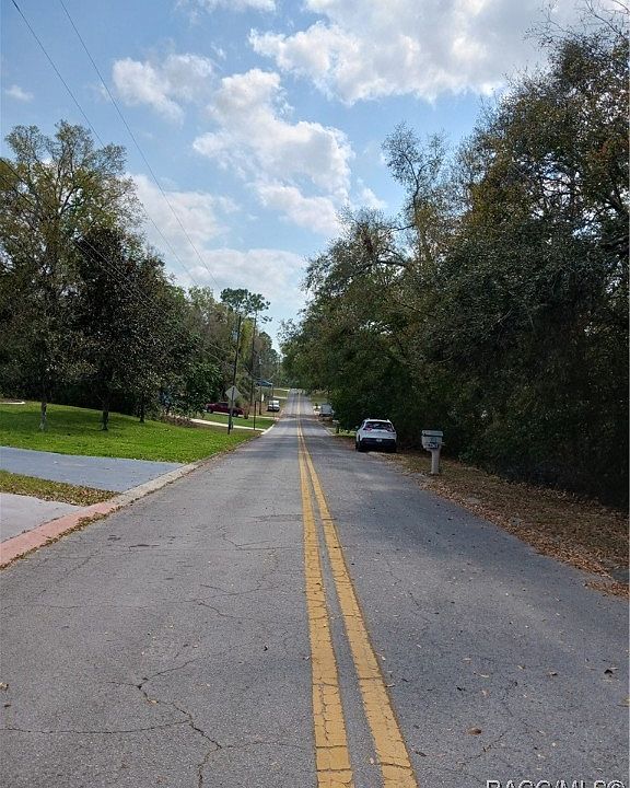 2nd image of 3354 S Oakdale Ter