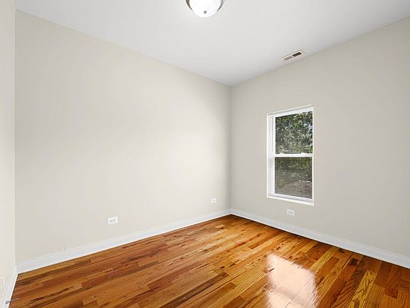 5th image of 601 N Lockwood Ave APT 2N
