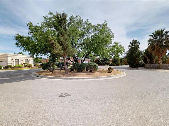 2nd image of 533 Meadow Willow Dr