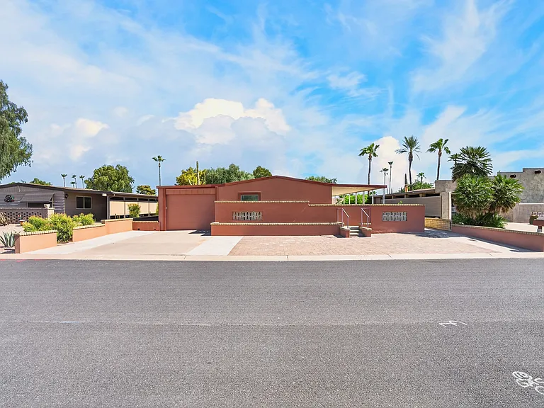9506 E Cochise Pl — Photo 47