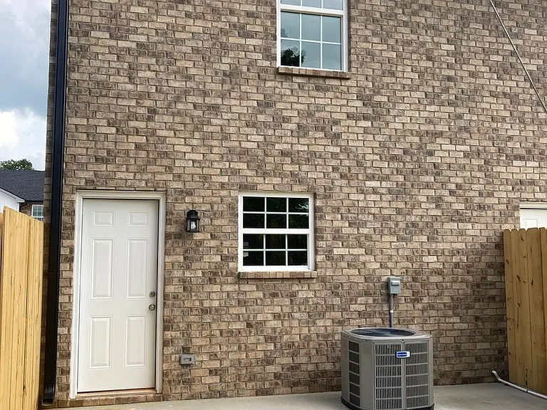 914 Peachers Mill Rd — Photo 23