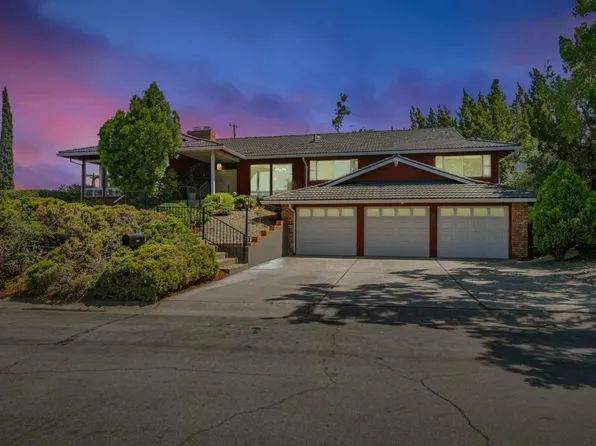 2261 Via Maderos, Los Altos, CA 94024