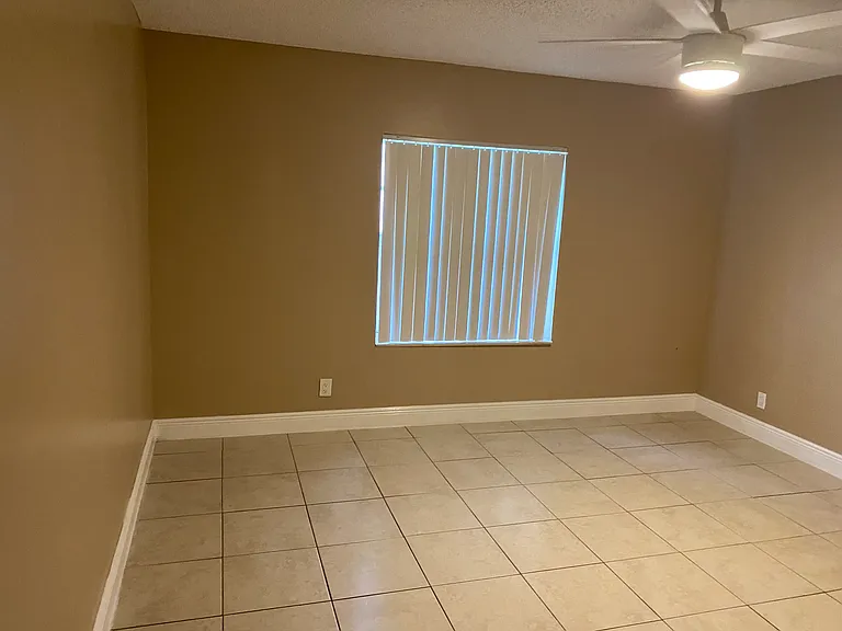 5824 Westfall Rd — Photo 9