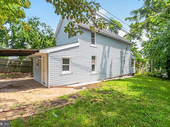 3rd image of 3708 7th St