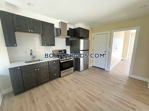 41 Bridges St Floor 1, Framingham, MA 01702