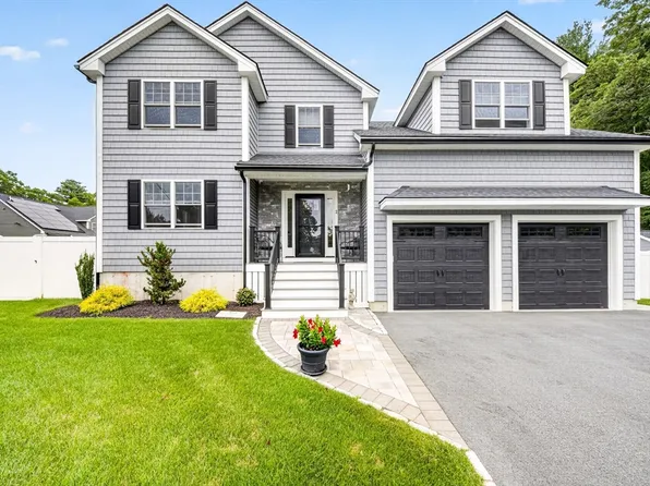 2 Sequoia St, Billerica, MA 01821