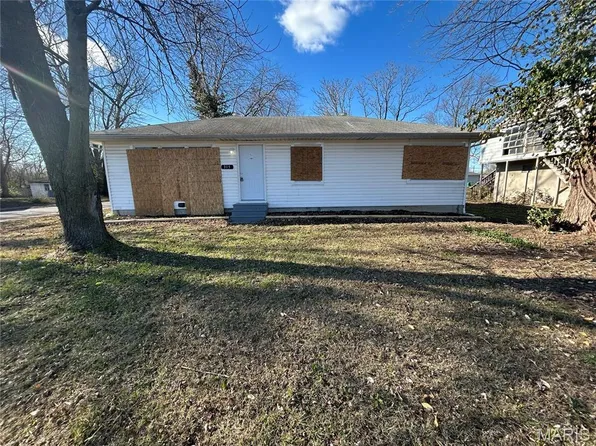 315 Water St, Cahokia, IL 62206