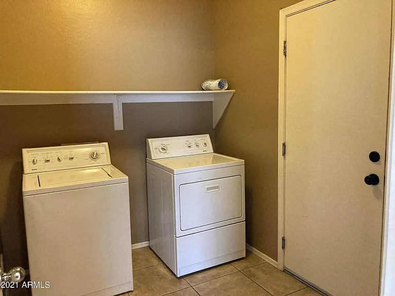 4957 S Stonecreek Blvd — Photo 23