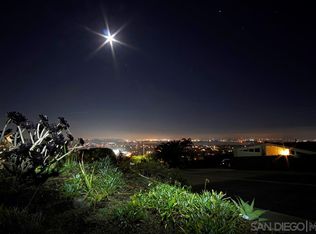 5049 Pacifica Dr, San Diego, CA 92109