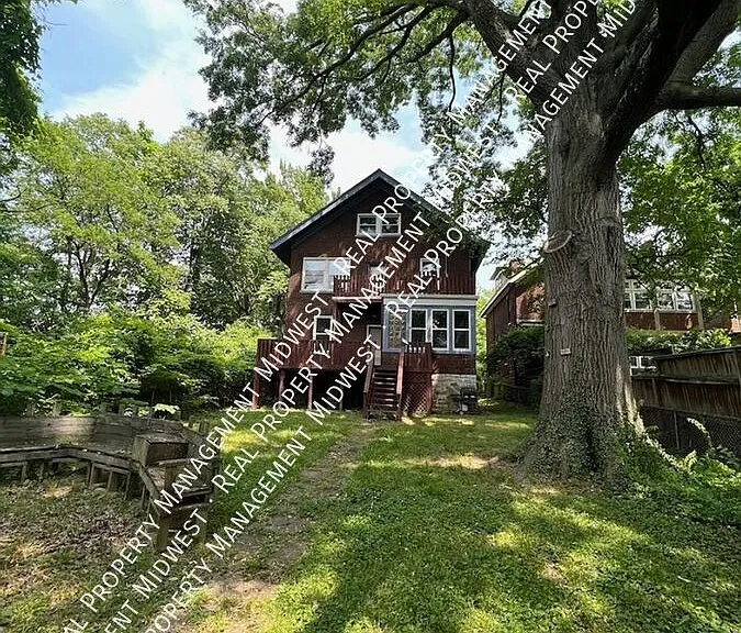 3341 Bishop St — Photo 2