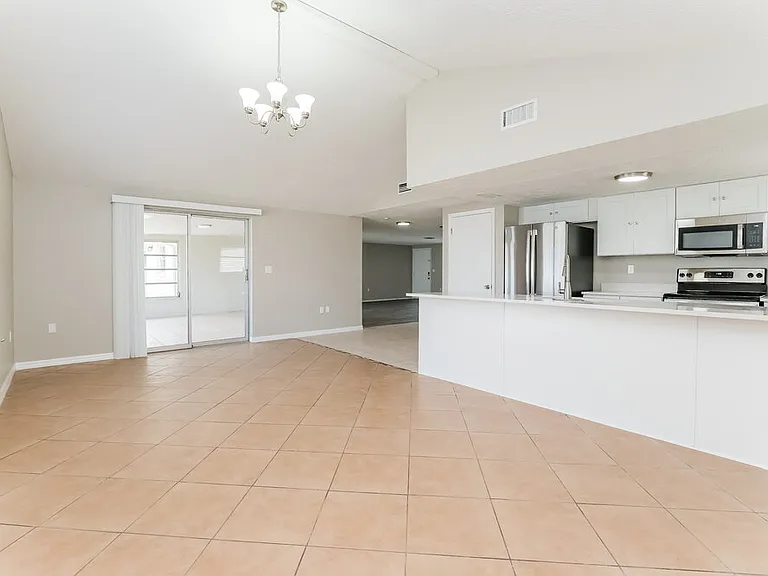 7043 Fireside Dr — Photo 5