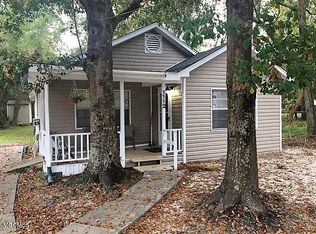 1112 Robinson St, Ocean Springs, MS 39564