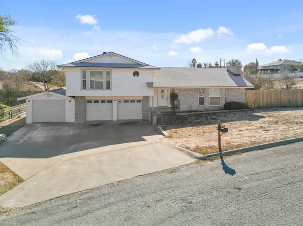 116 King Henrys Pl, Del Rio, TX 78840